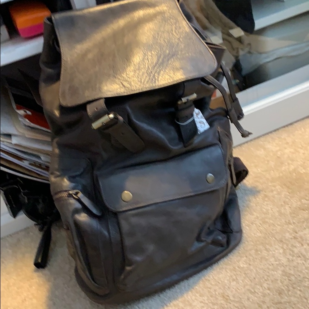 100 %leather backpack